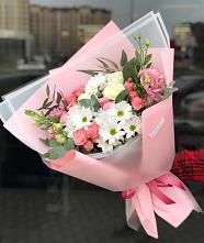 Букет цветов из:  Розы, Лизиантусы и Хризантемы в Пышме